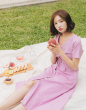 Load image into Gallery viewer, Temperament Elegant V-neck Pearl Button Short Sleeved Dress

