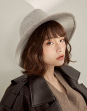 Load image into Gallery viewer, Wool Hat
