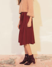 Load image into Gallery viewer, Winter Retro Discount Mid-Length Skirt
