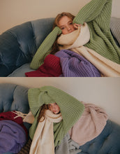 Load image into Gallery viewer, Soft Coarse Knit Sweater
