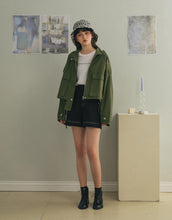Load image into Gallery viewer, All-match short jacket with big pockets
